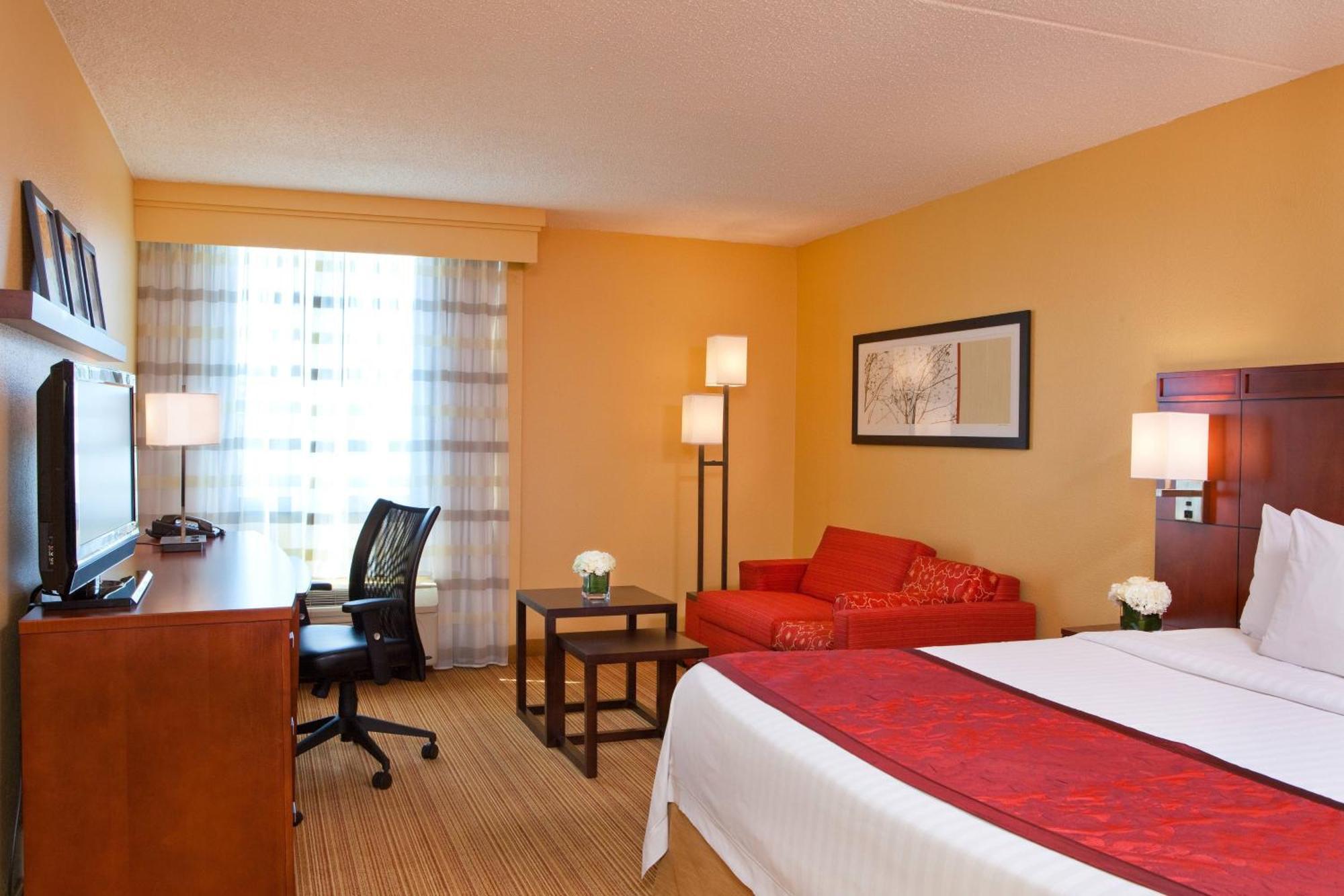 Courtyard By Marriott Alexandria Pentagon South Hotel Buitenkant foto